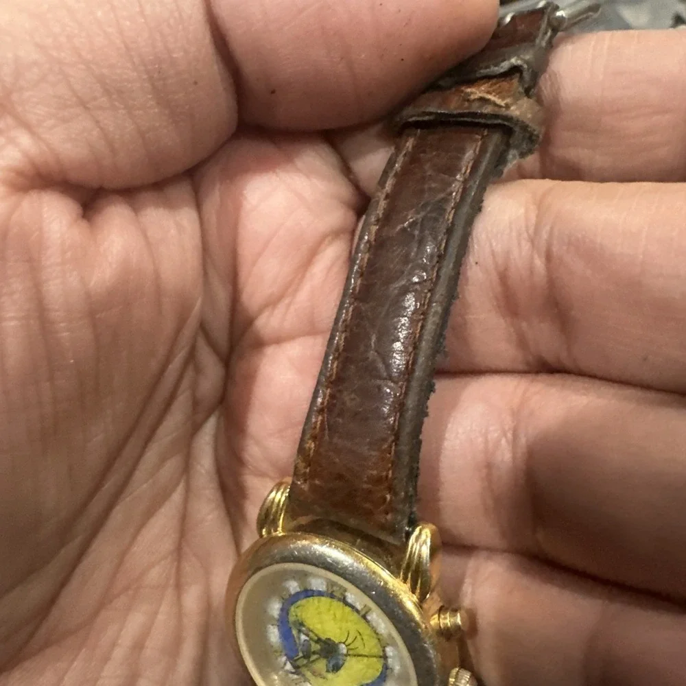 Working Vintage‎ 1996 Women's Tweety Bird Looney Tunes 28mm Light Watch - Read